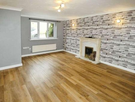 Hedgerow Close, Sutton In Ashfield, NG17 - Photo 2