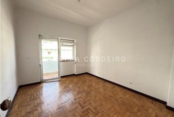Apartamento T3 em Setúbal