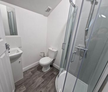 4 bedroom terraced house to rent - Photo 6