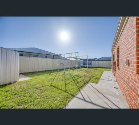 3 Cufari Drive, Red Cliffs, Vic 3496 - Photo 5