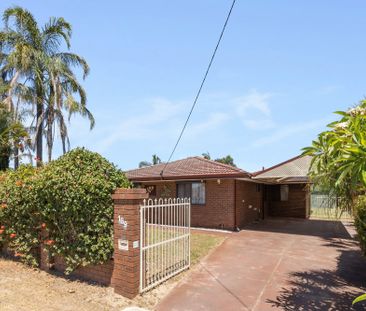 LARGE 4x2 WITH POWERED SHED - Photo 1