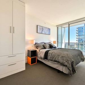 marine gateway two bedrooms two bathrooms penthouse for rent - Photo 2