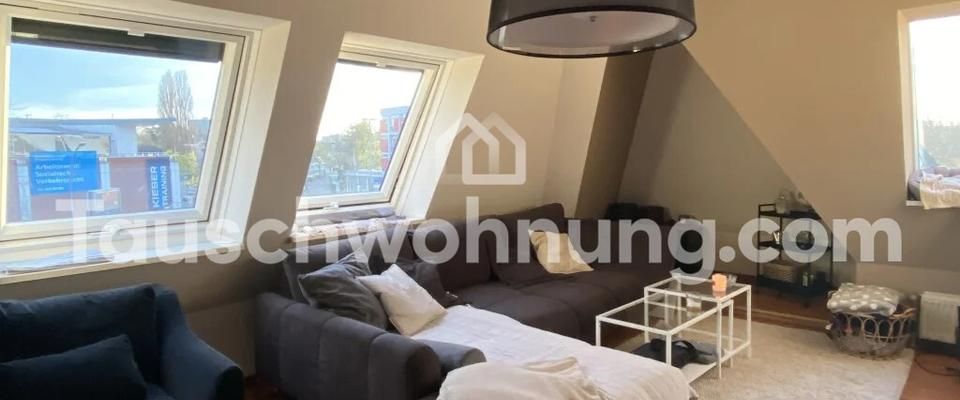 TAUSCHWOHNUNG helle Dachgeschoss Wohnung, 3. OG mit großem WZ & Rundblick - Photo 1
