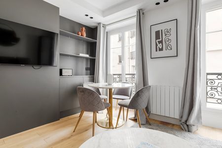 Rue du Faubourg Saint-Honoré - Photo 5