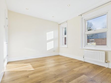 2 bedroom terraced house to rent - Photo 5