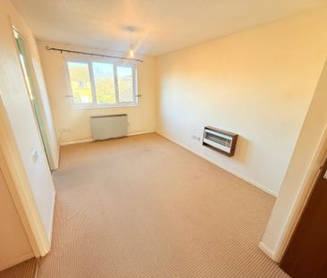 Allington Close, Taunton, Somerset - Photo 2