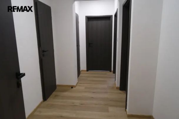 Pronájem bytu po rekonstrukci - Photo 1