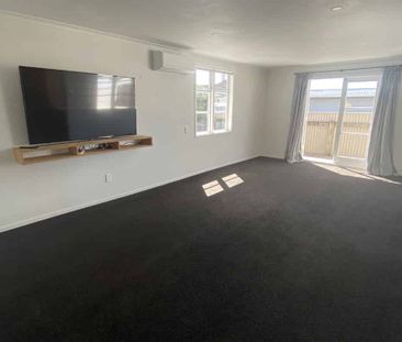 2 BEDROOM - LEVIN - Photo 1