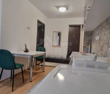 Ofer spre inchiriere apartament cu 2 camere - Fotografie 6