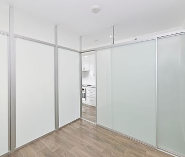 For Lease - 426 University Avenue Unit# 1106, Toronto, Ontario - Photo 3