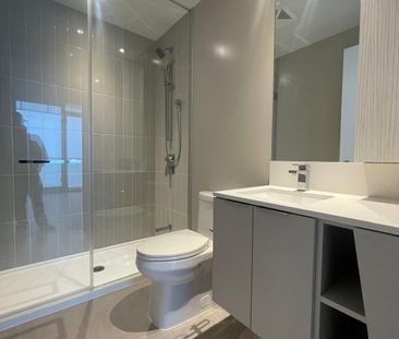 For Lease - 3900 Confederation Parkway Unit# 5404, Mississauga, Ont... - Photo 6