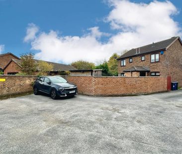 Thealby Gardens, Doncaster - Photo 5