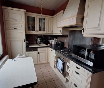 Alleenstaande woning met 3 kamers, ruime garage en veranda te Woesten. - Foto 4