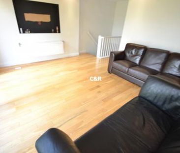 4 bedroom townhouse to rent - Photo 3