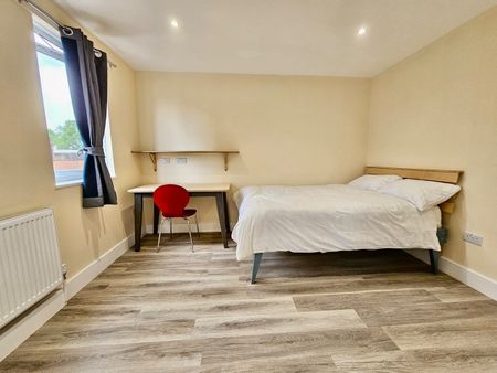 Room in a Shared House, Blackthorn St, E3 - Photo 2