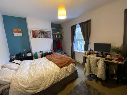 4 bedroom house to rent - Photo 1