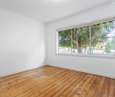LOVELY THREE BEDROOM HOME - Photo 1