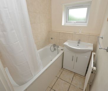 2 Bed Flat, Mansfield Heights, N2 - Photo 1