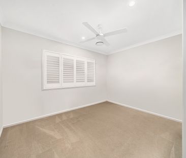 Relaxed Resort Living in the Heart of Newport - Photo 4