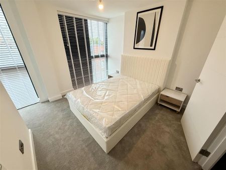 2 bedroom apartment to rent - Photo 5