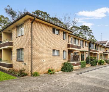 Top Floor Two Bedroom Unit - Photo 2