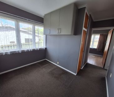 Family home with a big yard! - Photo 2