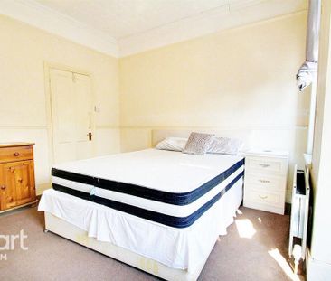 4 bedroom terraced house to rent - Photo 6