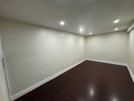 For Lease - 24 Grand River Court Unit# LOWER ON, Brampton, Ontario - Photo 4