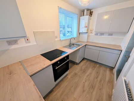1 bedroom flat to rent - Photo 2