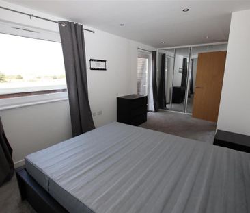 1 bedroom penthouse to rent - Photo 6