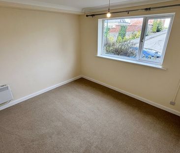 North Petherton, Bridgwater, Somerset - Photo 1