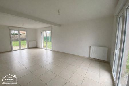 Location Maison 4 pièces 102m² PORNIC 44210 - Photo 2