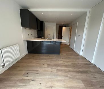 Studio Flat, Blenheim Mansions, N8 - Photo 4