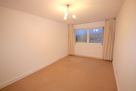 Clark Place, Trinity, Edinburgh, EH5 - Photo 2