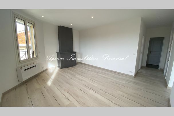 Location Appartement 3 pièces 58m² STE MAXIME 83120 - Photo 1