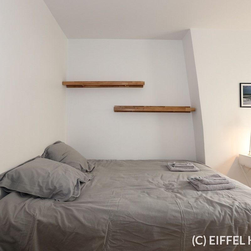 Appartement • Mairie - Photo 1