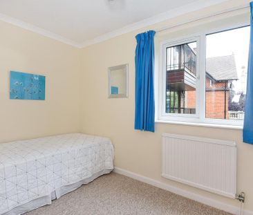 2 bedroom apartment to rent - Photo 6