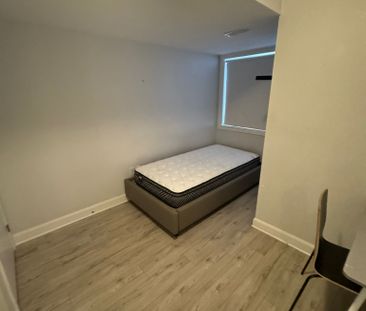 105 Amaya, Ottawa, ON K2A 3X7 - Photo 4