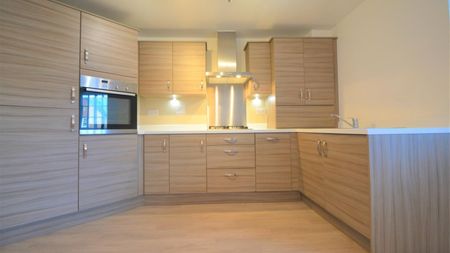 Biggleswade Drive, Sandymoor, Runcorn - Photo 2