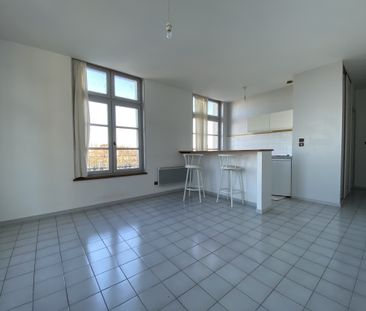 Location Appartement 1 pièce 26m² SAUMUR 49400 - Photo 1