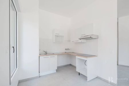 Rental Apartment Bordeaux Saint-Jean - Photo 2