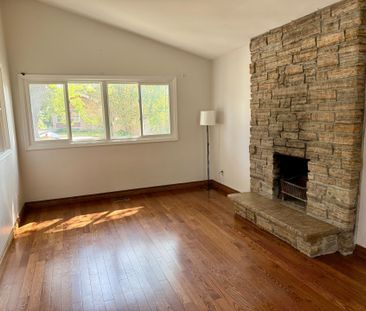 For Lease - 6 Mid Pines Road Unit# Upper, Toronto, Ontario - Photo 2