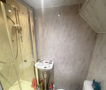 7 bedroom house to rent - Photo 4