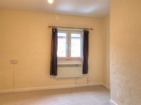 2 BED Terraced House To rent - Photo 4