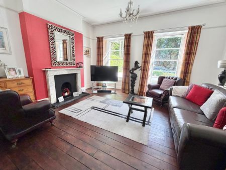4 bedroom terraced house to rent - Photo 3