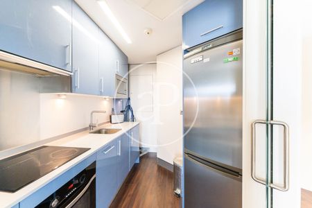 Apartment for rent in Plaza de España - Photo 2