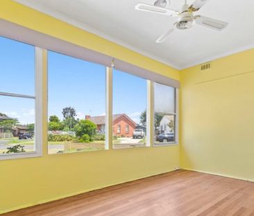 2 Charlton Street, Broadmeadows, VIC 3047 - Photo 4