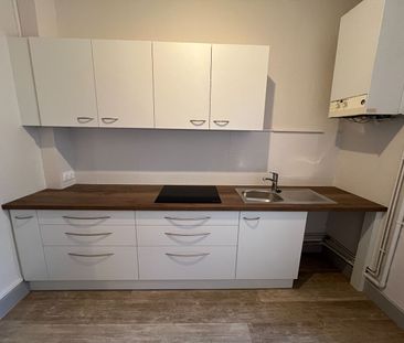 Location Appartement 3 pièces 49m² - Photo 2