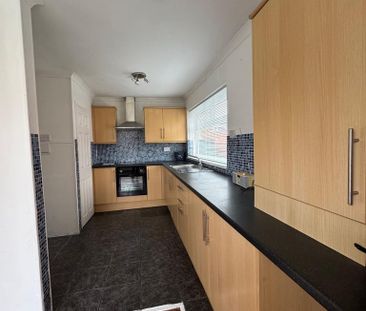 2 bedroom bungalow to rent - Photo 3