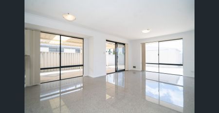 Fantastic Location - Photo 3